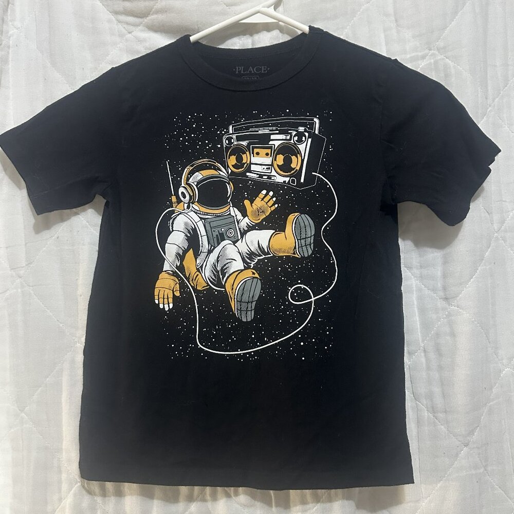 The Childrens Place Boys Graphic T Shirt Black Astronaut S 5/6